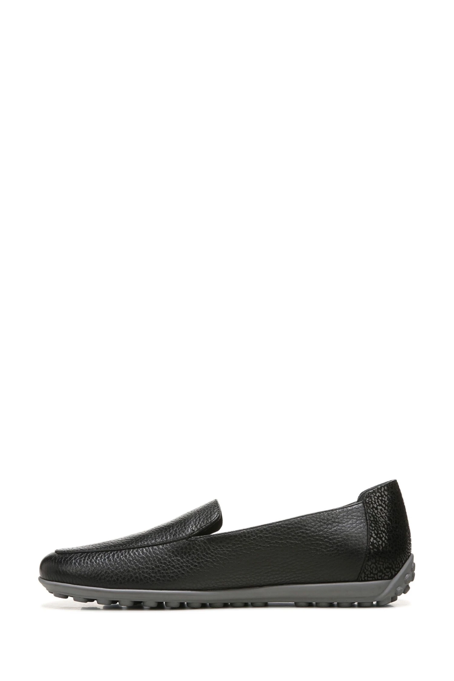 Vionic Elora Slip Ons Black Leather Shoes 4 Vionic Elora Slip Ons Black Leather Shoes - Image 2
