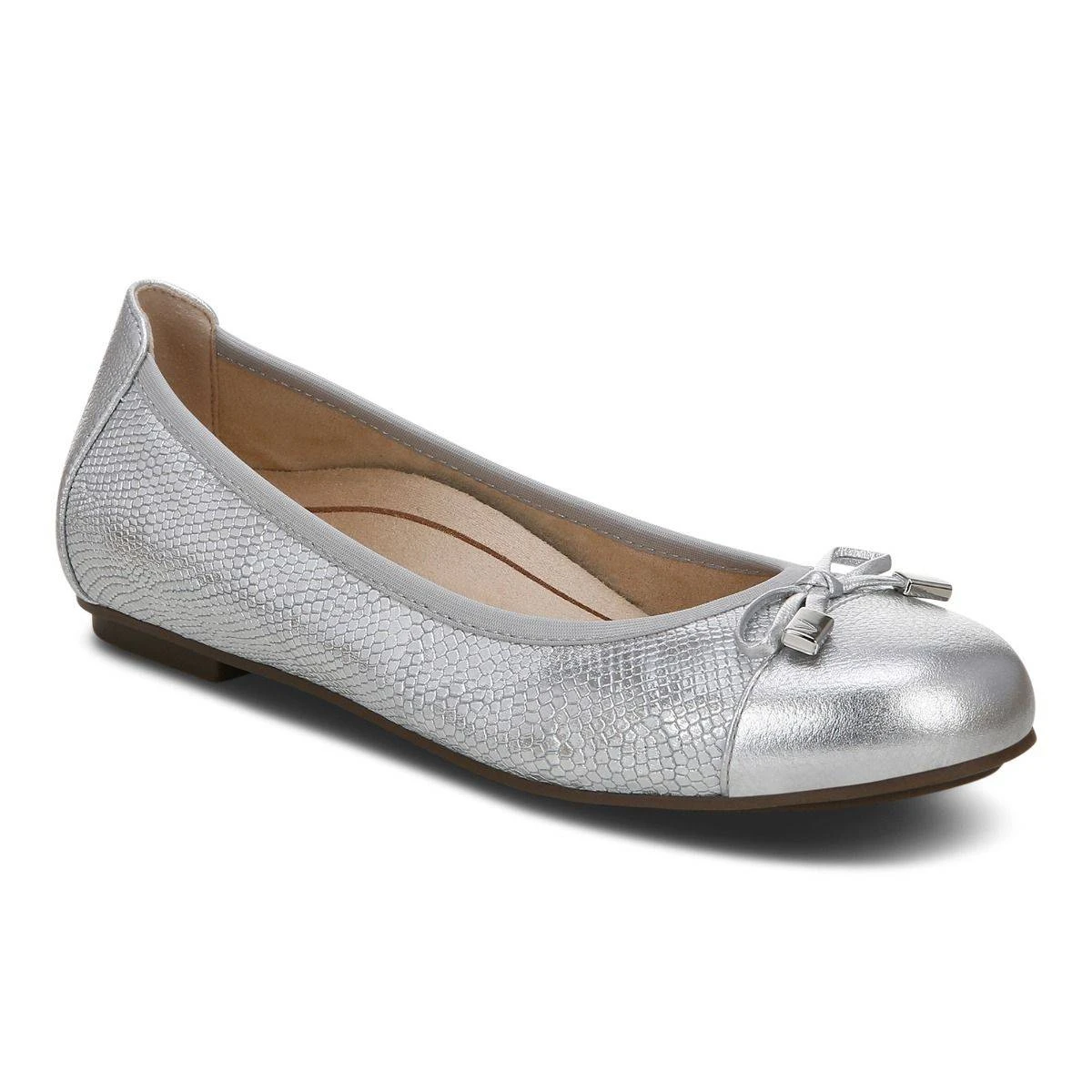 Vionic Women's Minna Ballet Flat Silver 4 Vionic Women's Minna Ballet Flat Silver - Image 2