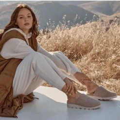 Vionic Women's Sakura Mule Slipper Black 23 Vionic Women's Sakura Mule Slipper Black -Vionic screenshot 2023 09 21 171640 1